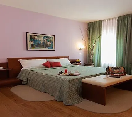 La Pergola 3* Rzym