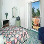 La Pergola 3* Rom
