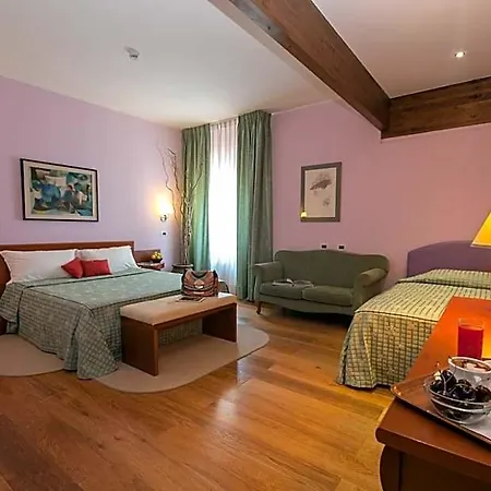 La Pergola Hotel