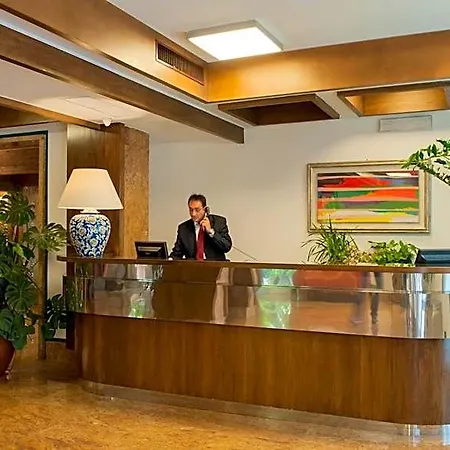 Hotel La Pergola 3*